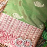 Mehendi green Colour Katan Silk Handwoven Banarasi Saree