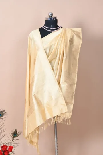 Cream Booti Katan Silk Handloom Banarasi Dupatta